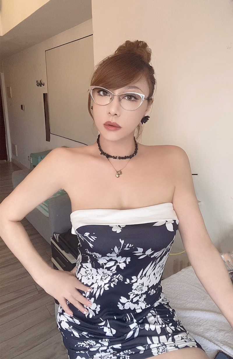 越秀北京路璐瑶 一字马 倒挂金钩 丰满风Sao