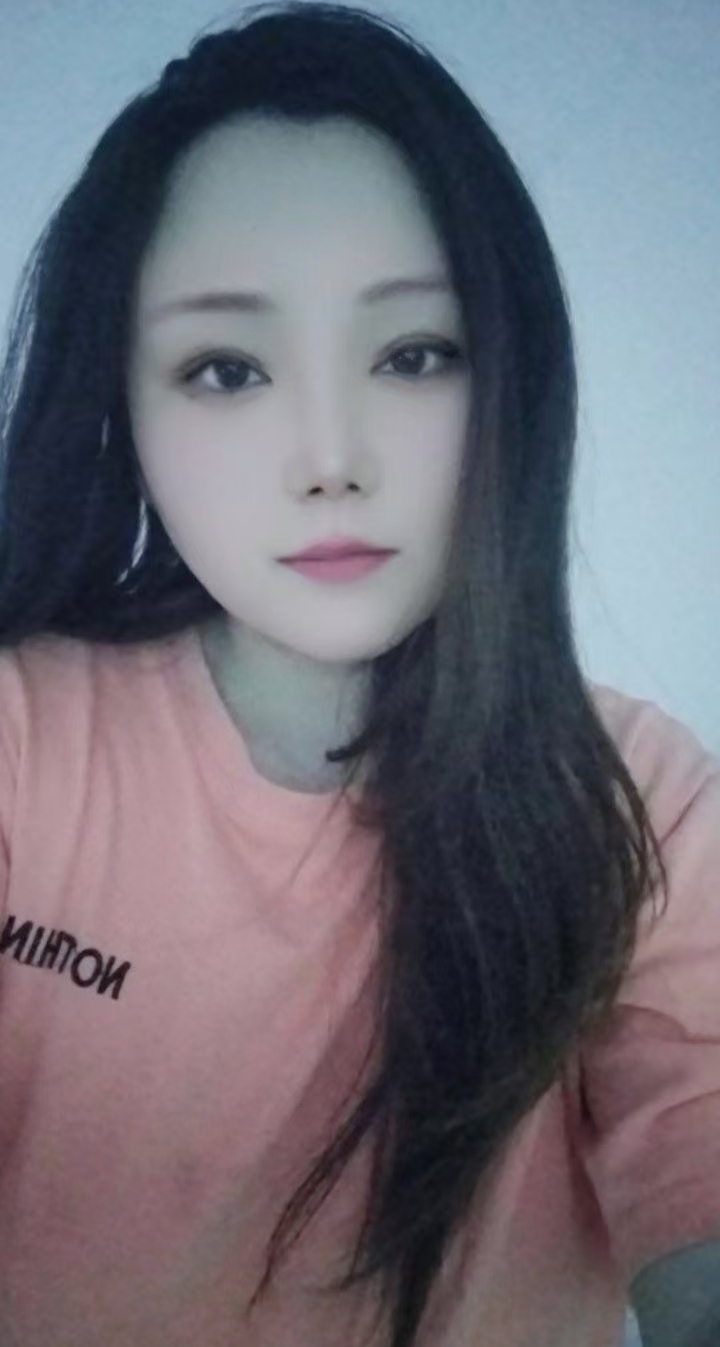 美艳大白兔辣妹薇薇