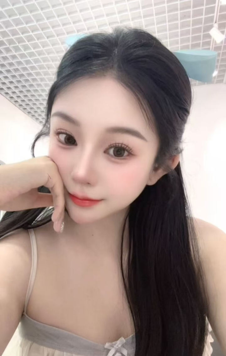 石井白嫩甜妹一涵