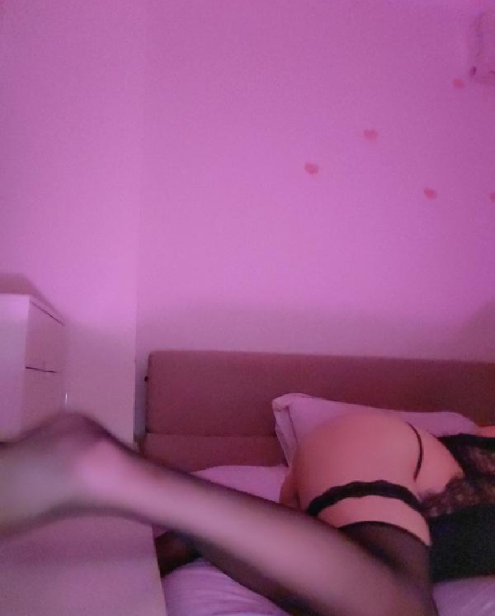 美胸情趣奶茶老师