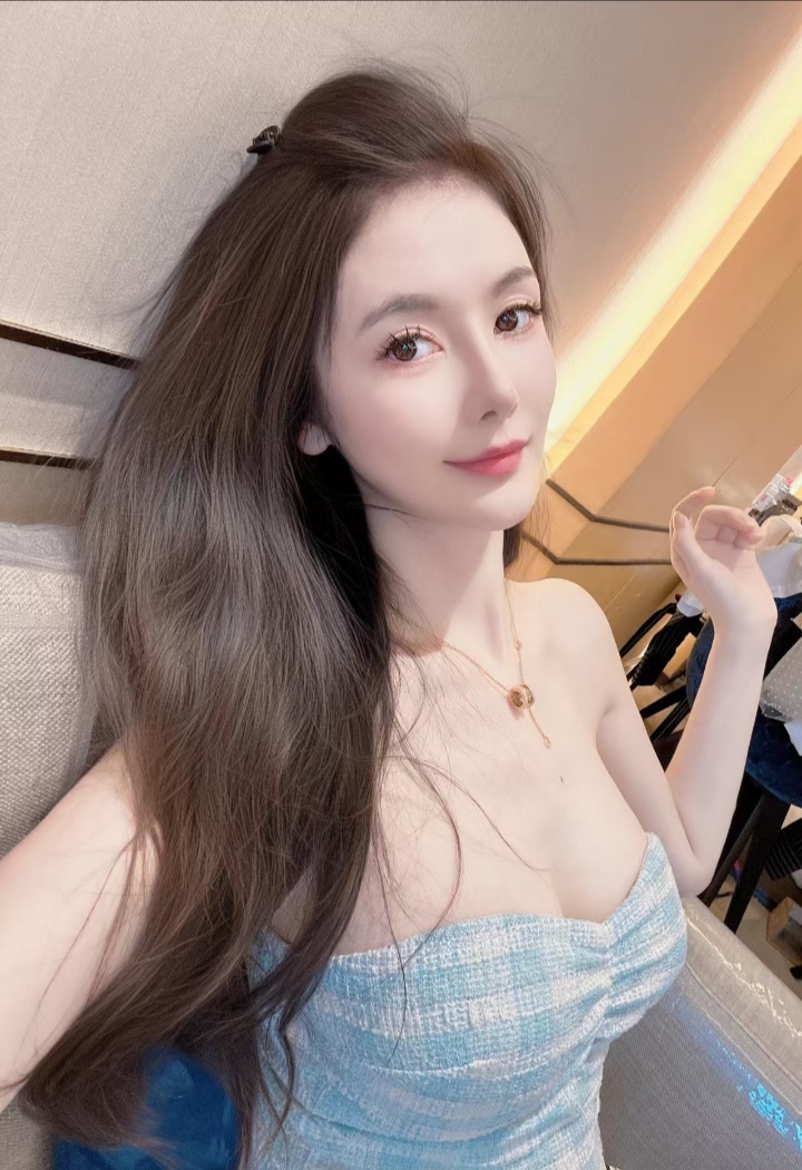 惹火身材美妞娜娜