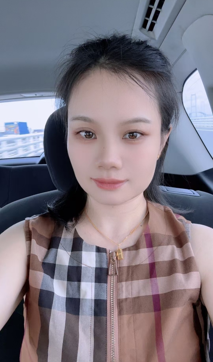 宝安服务系小姐姐鑫鑫