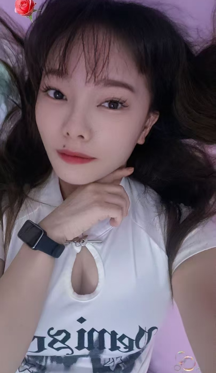 番禺眼镜制服御姐小艺