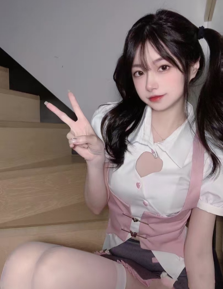 武侯制服嫩妹敏敏