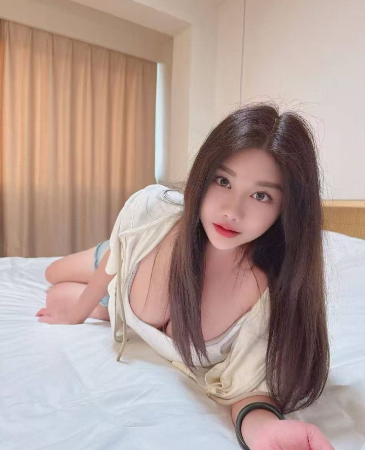 包河美乳妖精小雪