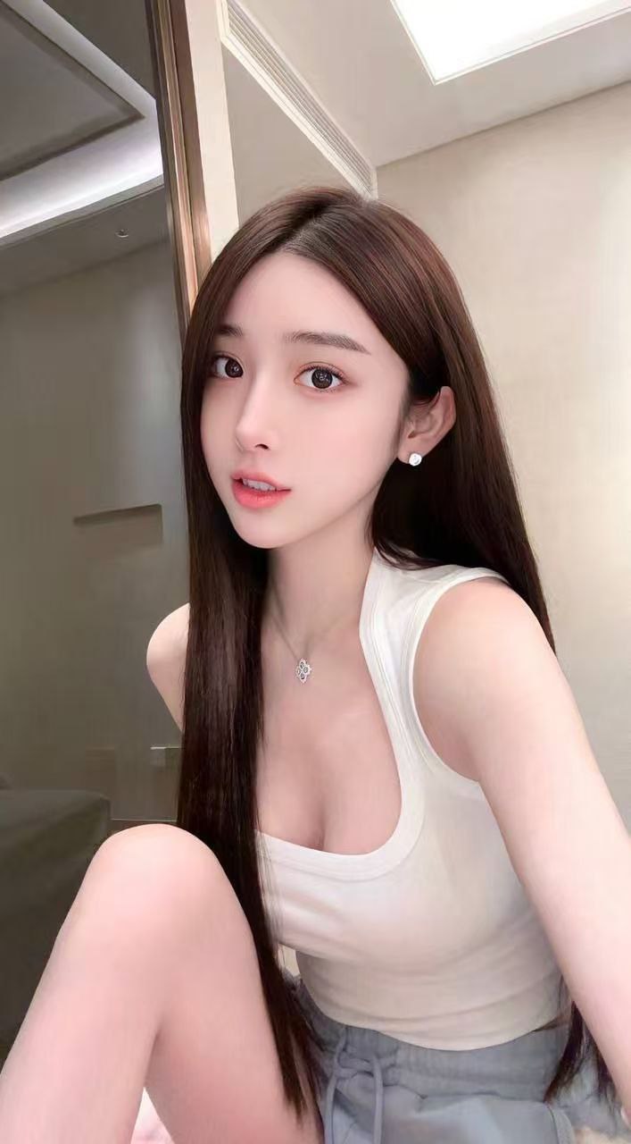 闷sao性感小妹妹