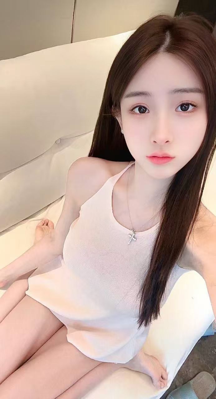 闷sao性感小妹妹
