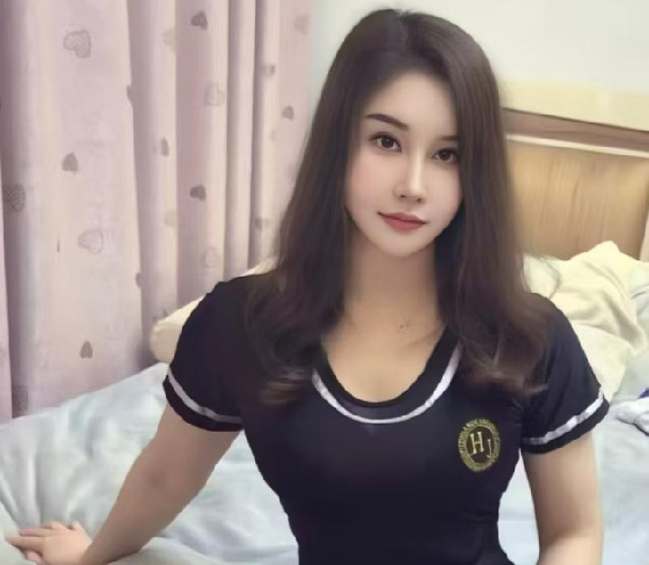 蜀山尤物身材辣妹洋洋