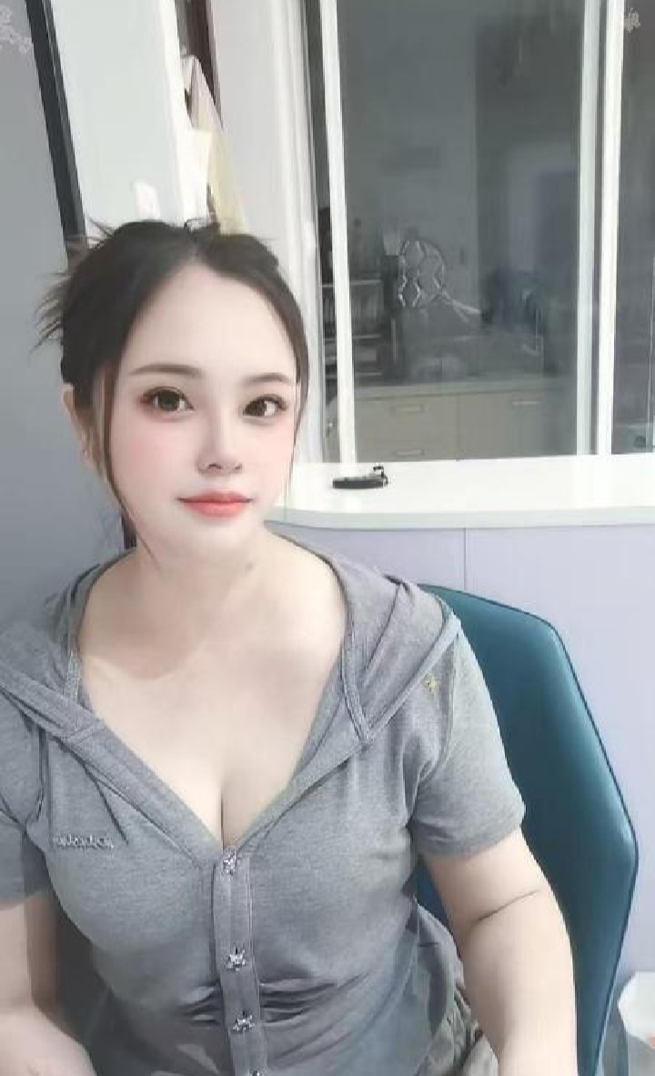 庐阳丰润御姐小雨