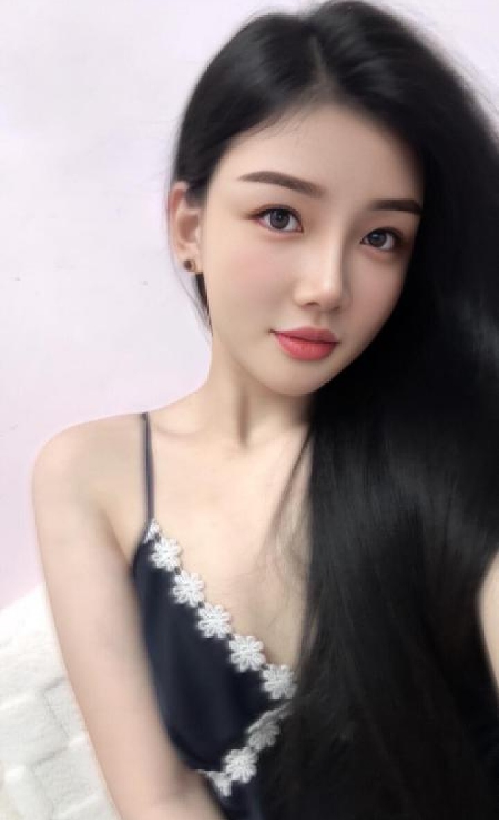 东门美艳御姐猫老师