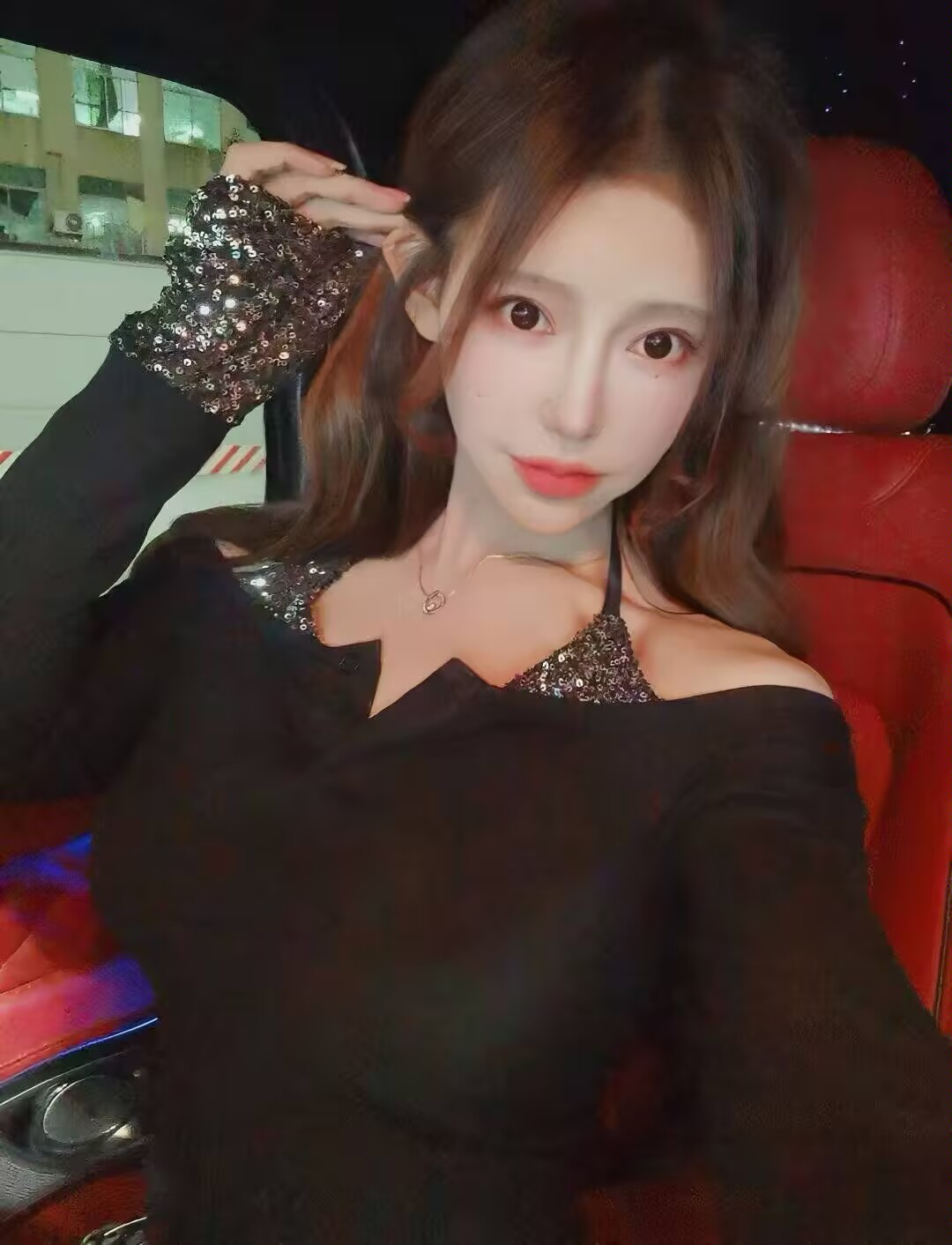 坐标广州，模特兼职，喜欢的加微信联系