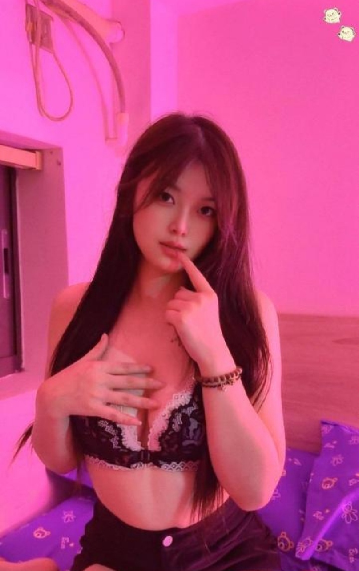 龙岗性感辣妹沐沐