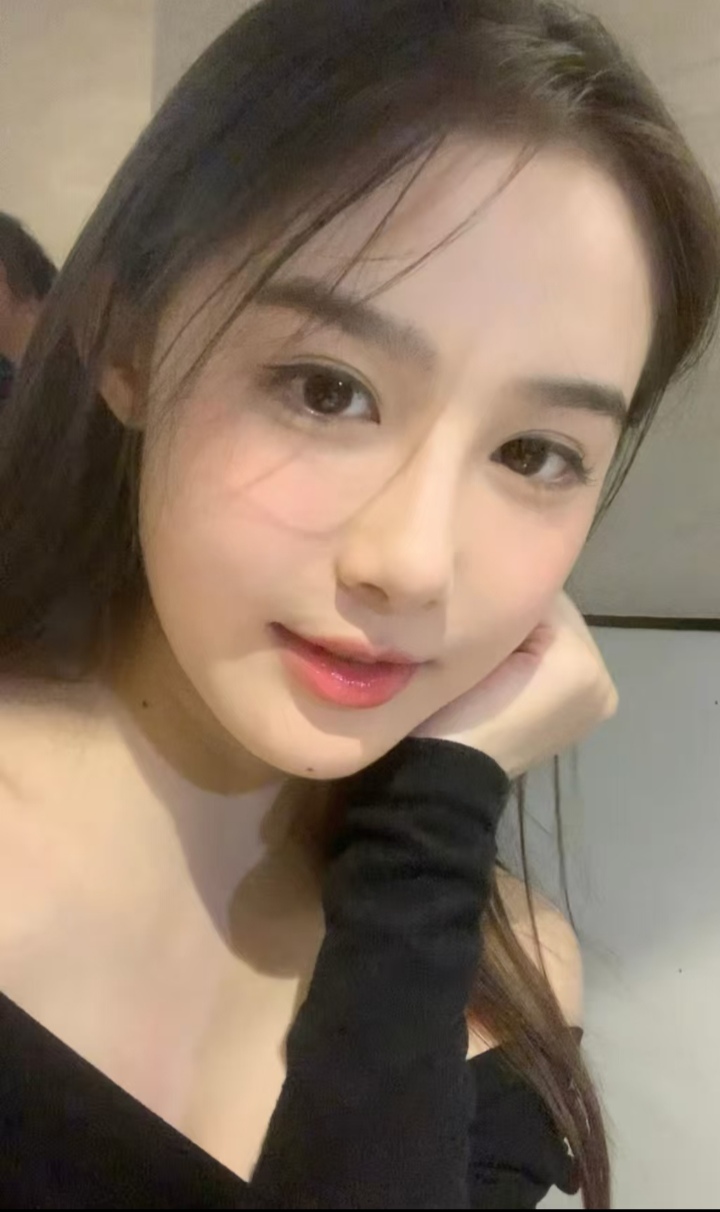 鼓楼纯欲美妞果果