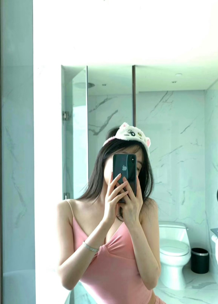 极品身材尤物小鹿