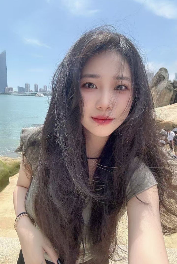 福田白嫩女友小玲珑