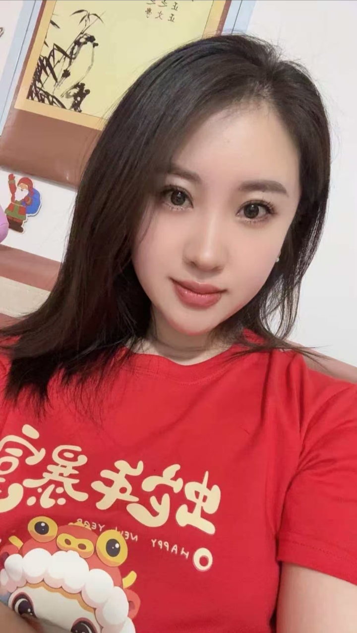 东胜极品身材辣妹莹莹