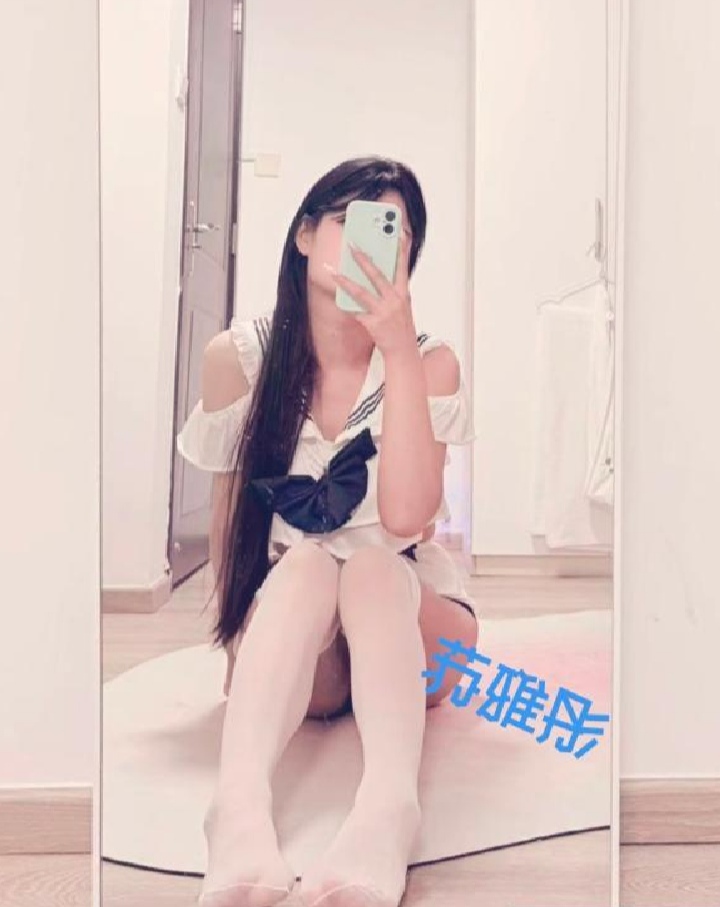 娃娃音制服辣妹苏雅彤