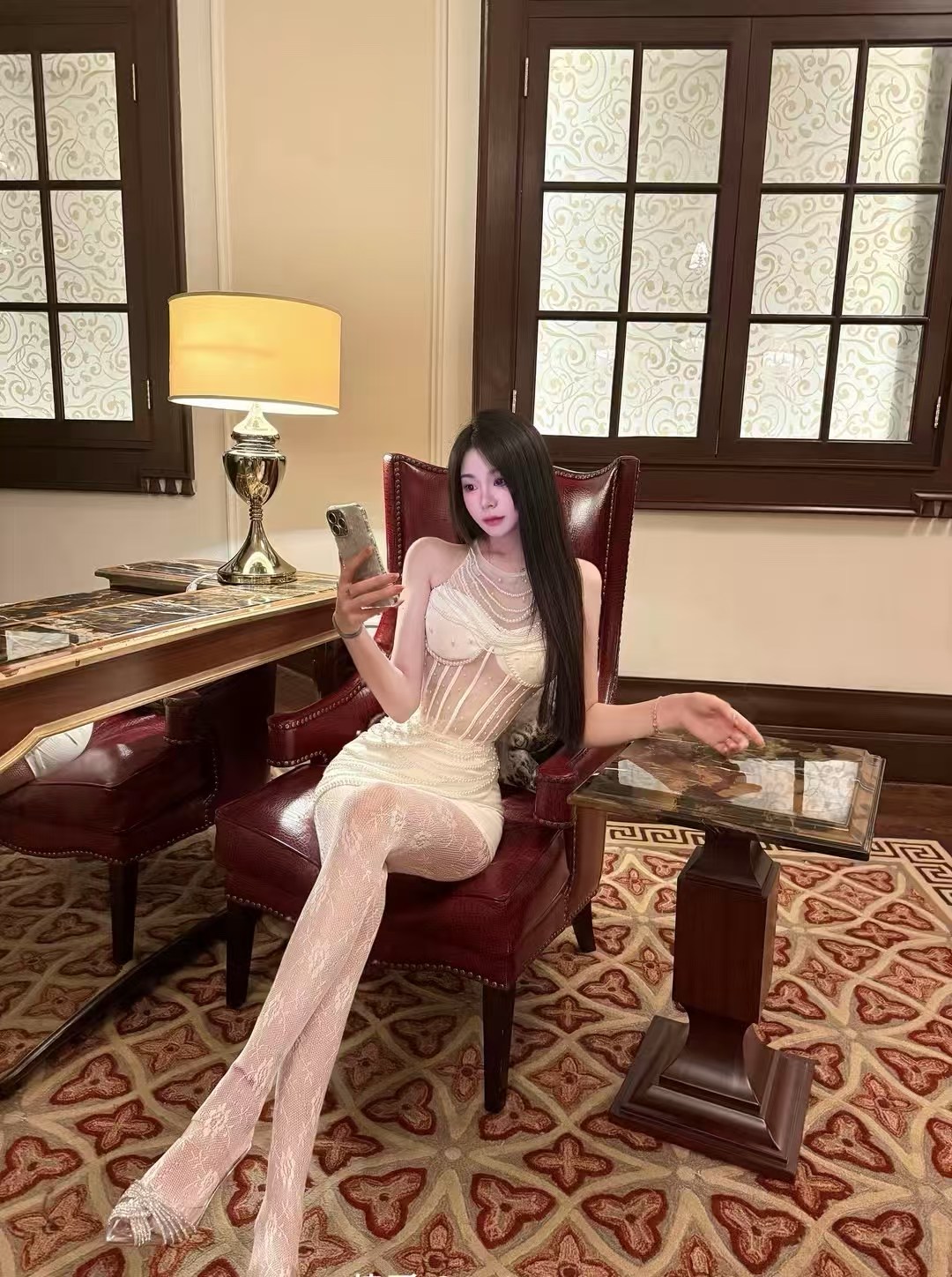 在职空乘，时间不定，可空降任何城市，照片视频资料保证真实可靠！