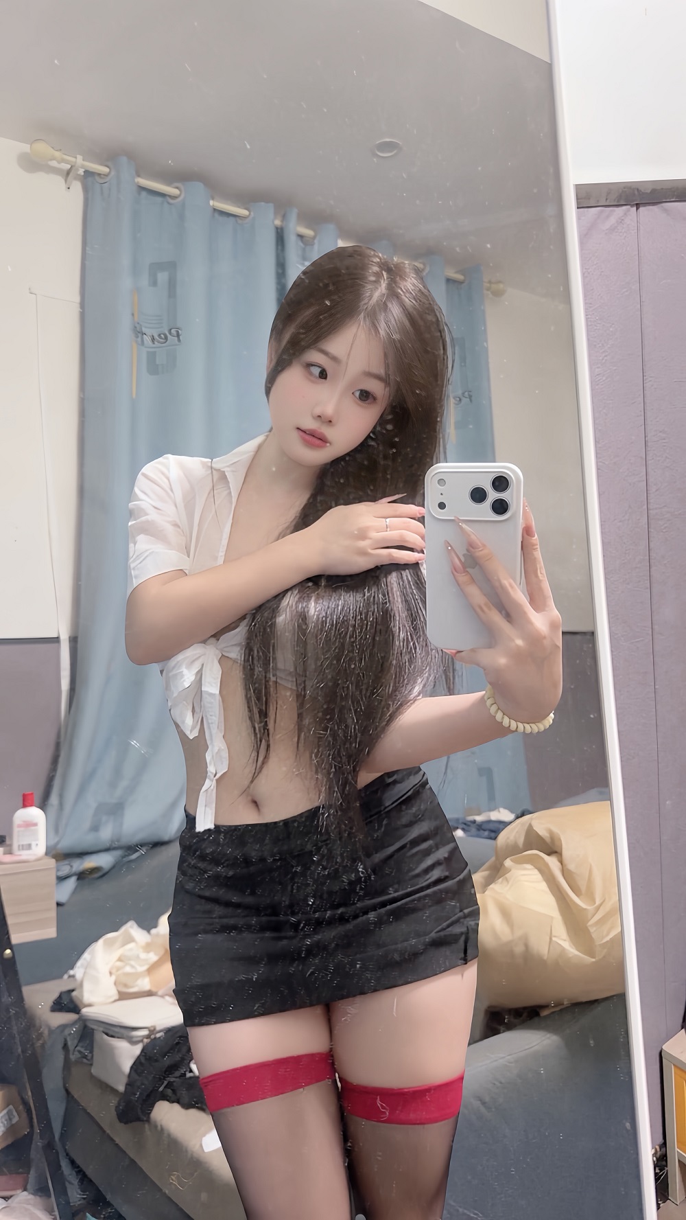 性感嫩妹，三点粉嫩，主打听话，天河棠东小青