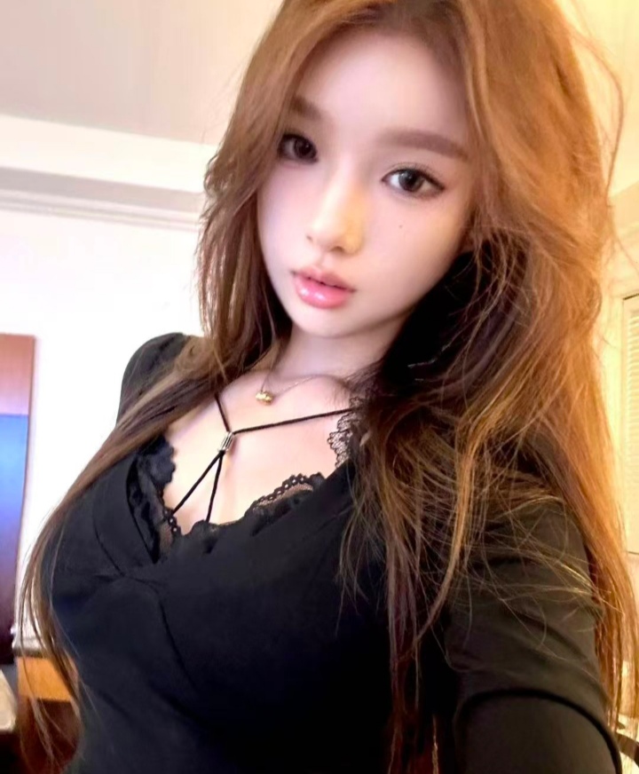 朝阳魅惑辣妹小竹