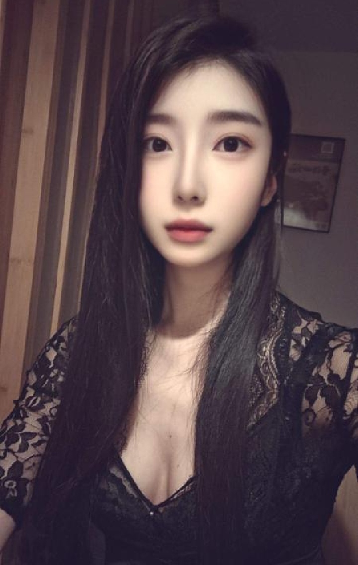 极品反差英语老师佳佳