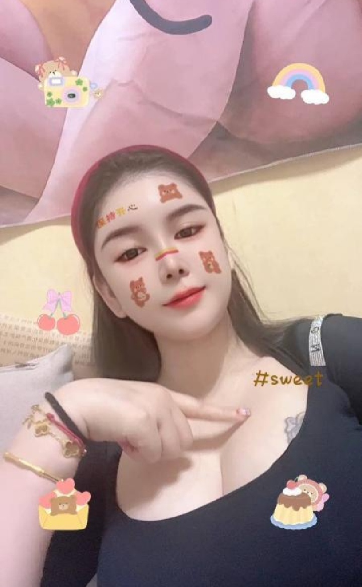 爆乳炮架子佩琪