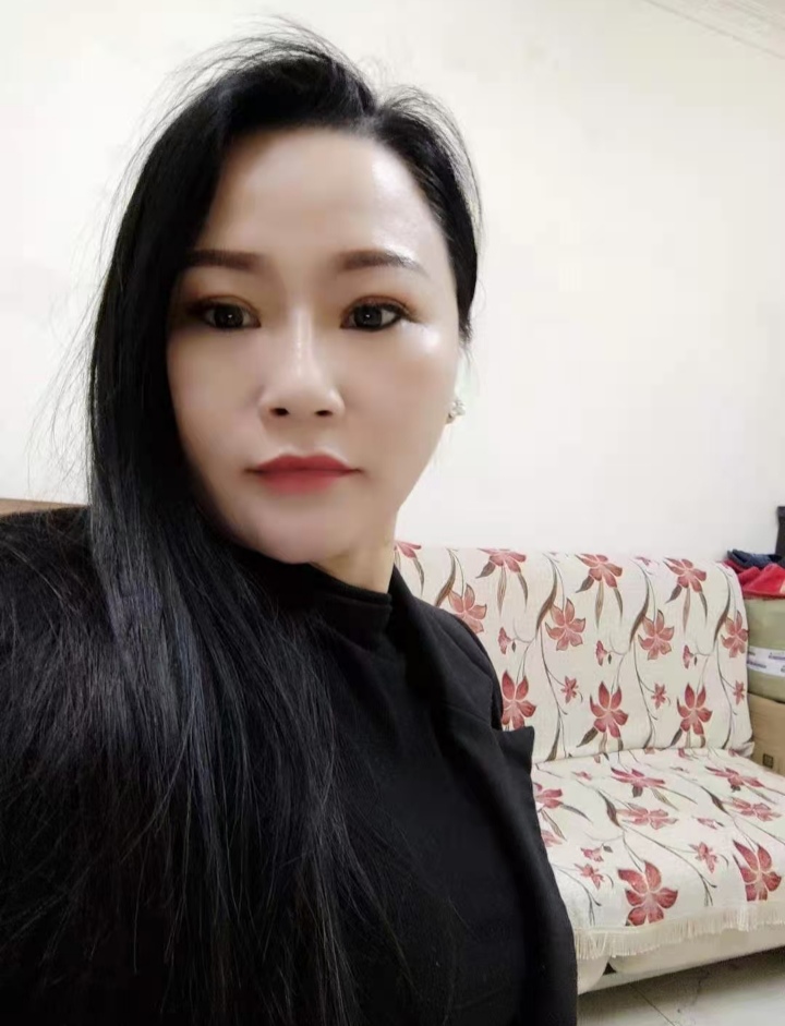 沙区丰润少妇花姐