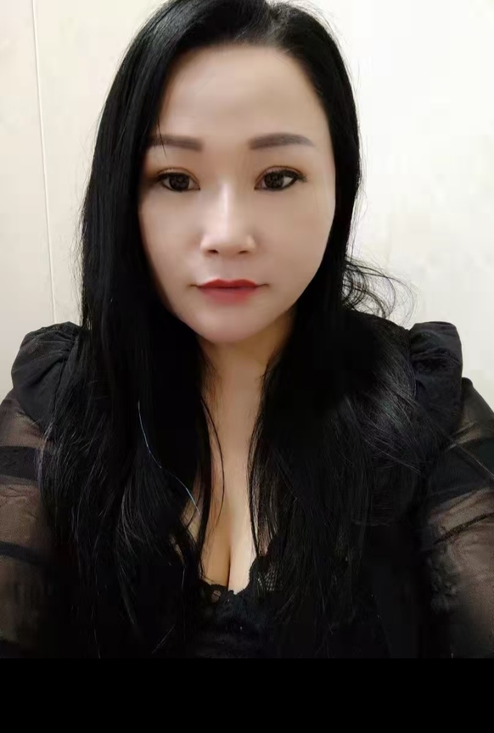 沙区丰润少妇花姐