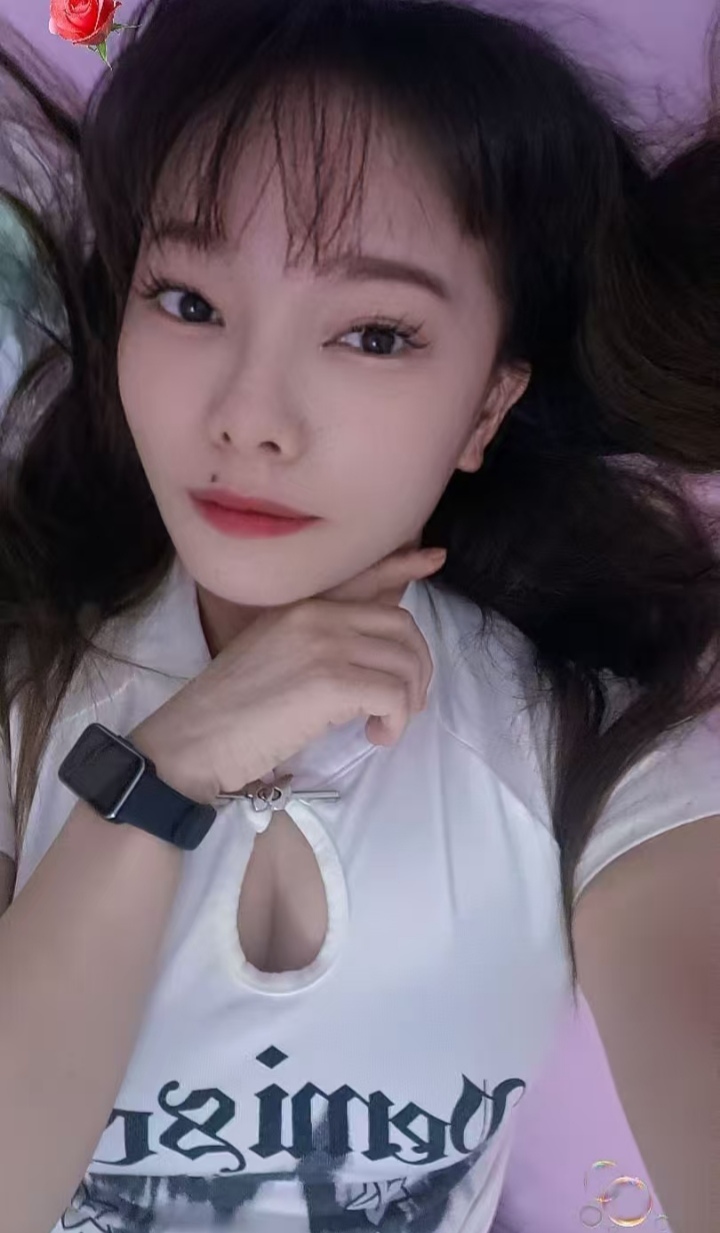 番禺眼镜制服妞小艺