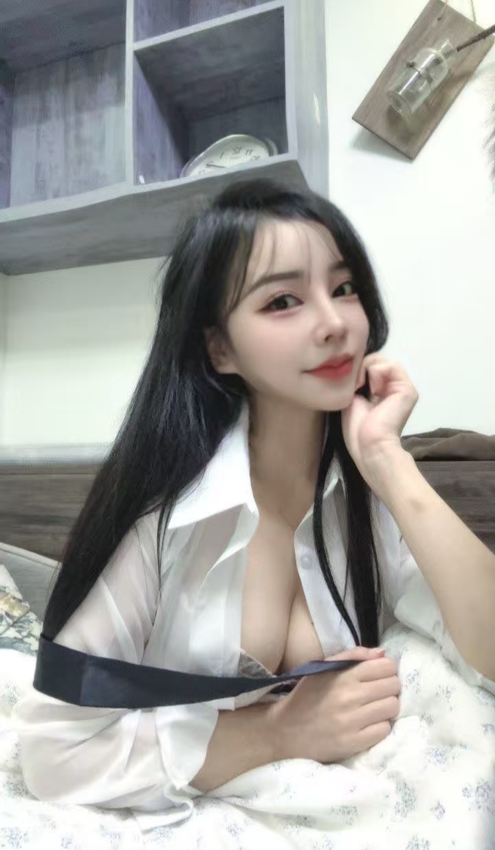 姑苏长腿辣妹莫妮卡