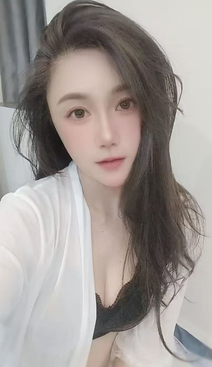 浦东纯欲嫩妹灵儿