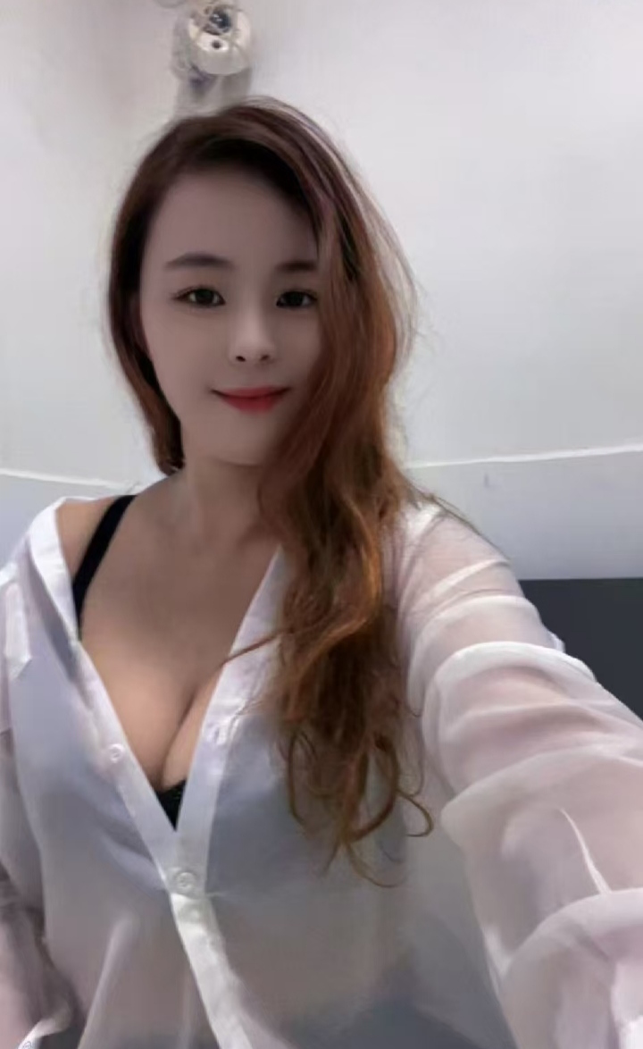 龙岗美乳少妇玲儿