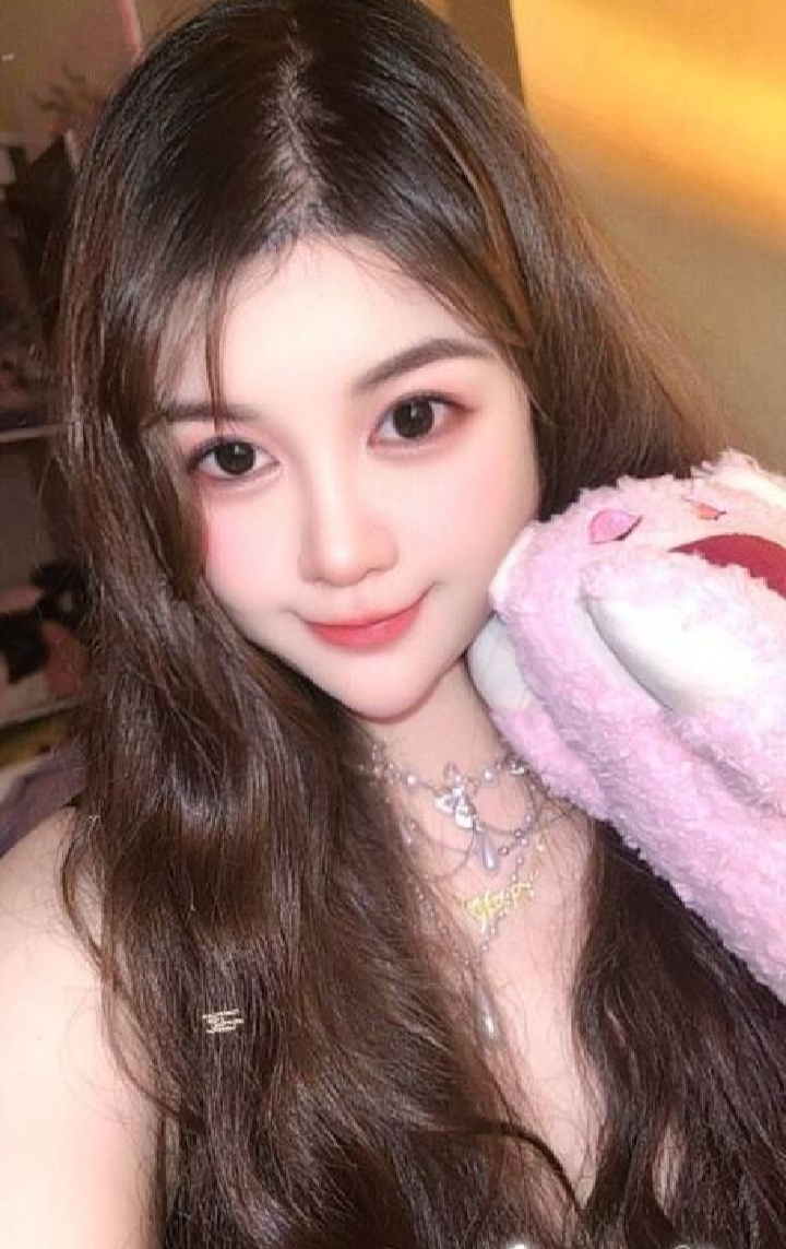 福田巨乳炮架佩琪