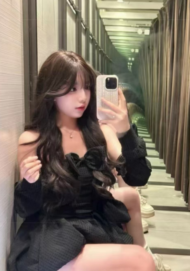 兼职白嫩迷妹哆哆