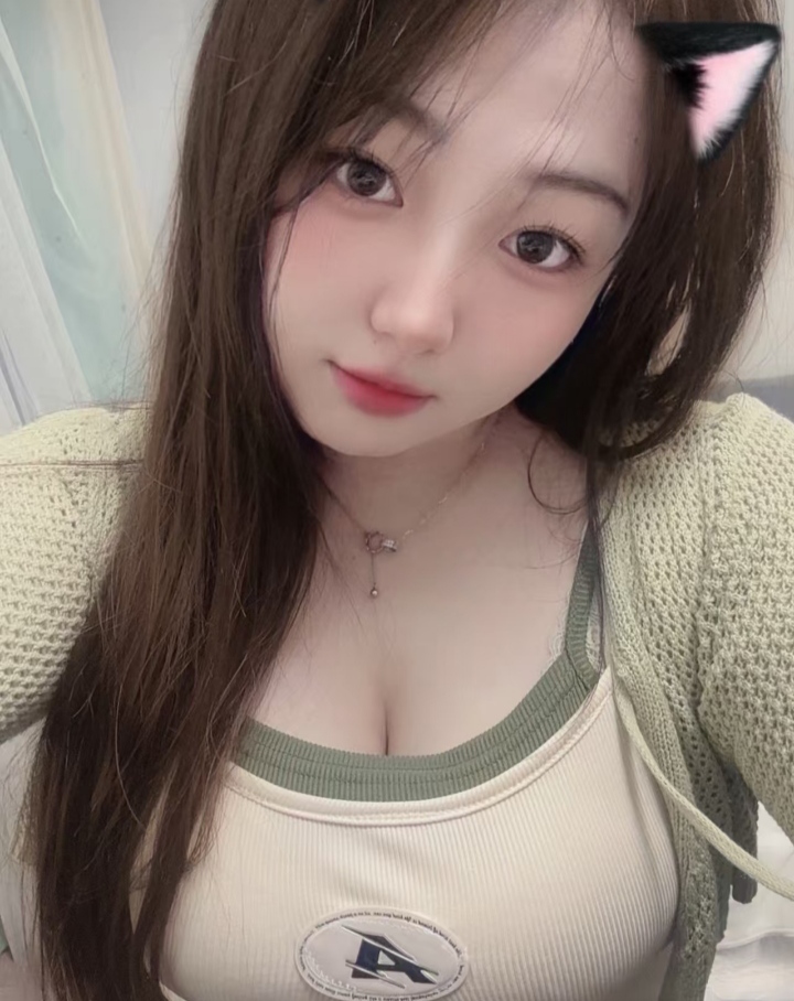 天河美乳萌妹彤彤