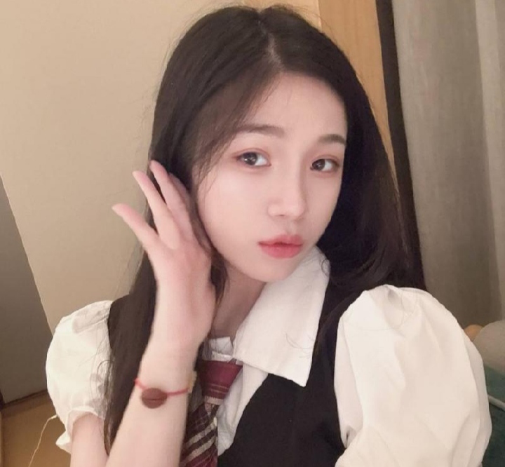 越秀激情小学妹