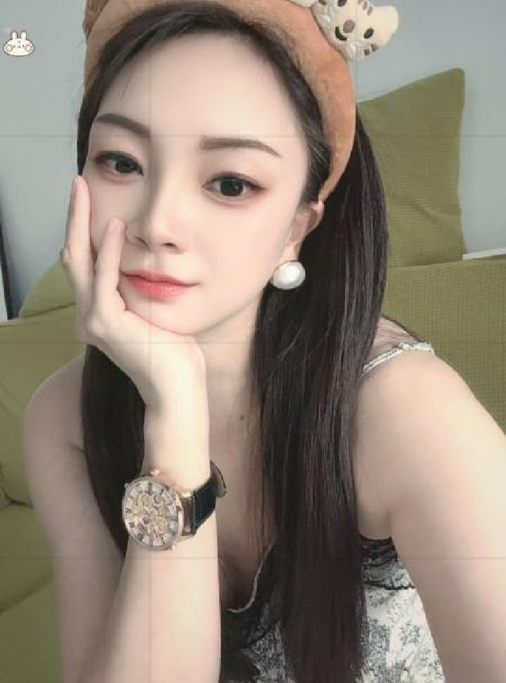 瑶海情趣惹火婷婷老师