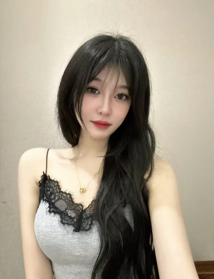 极品纯欲嫩妹小鱼