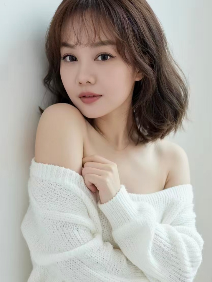 美艳短发御姐嘟嘟