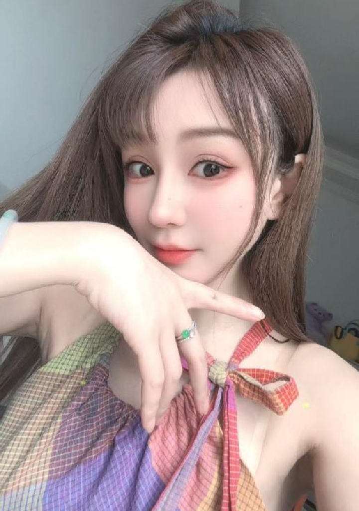 情趣美臀辣妹程程