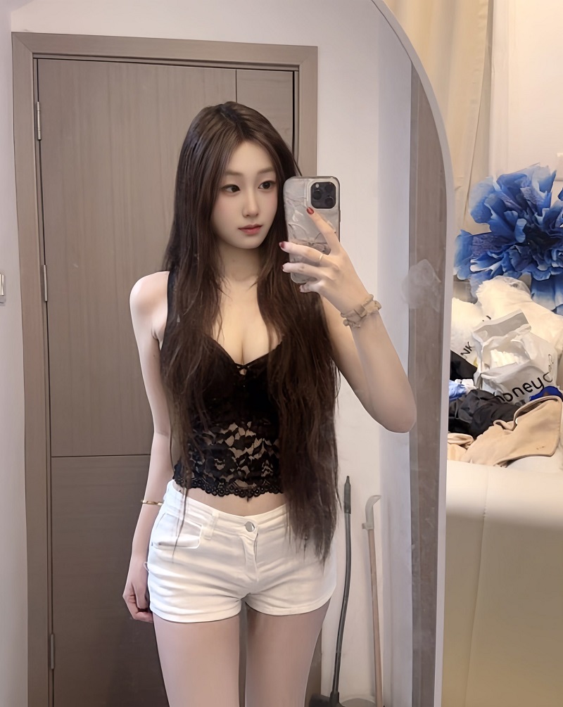 天河三溪06琪琪 嫩妹兼直自己做 性感听话身材好