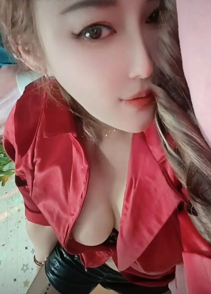 镜湖热辣情趣少妇