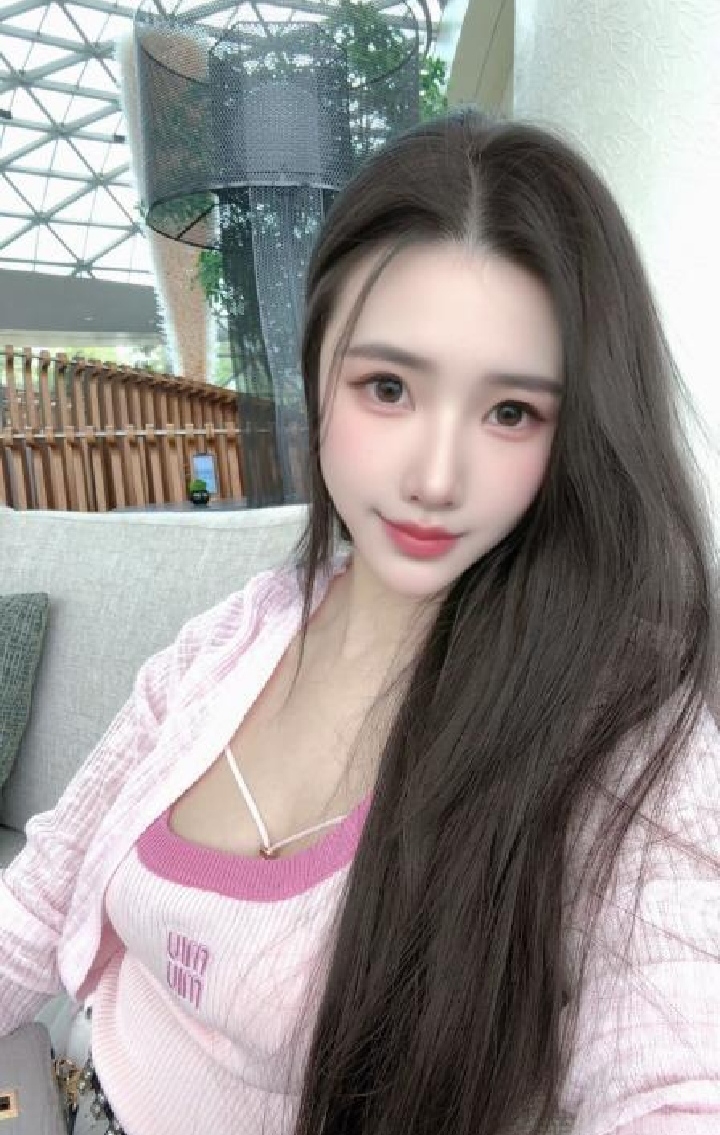 朝阳极品美乳御姐子萱