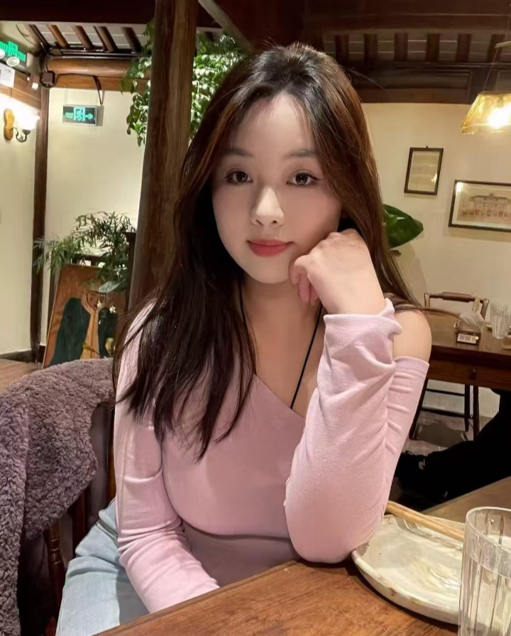 天河爆乳辣妹甜甜