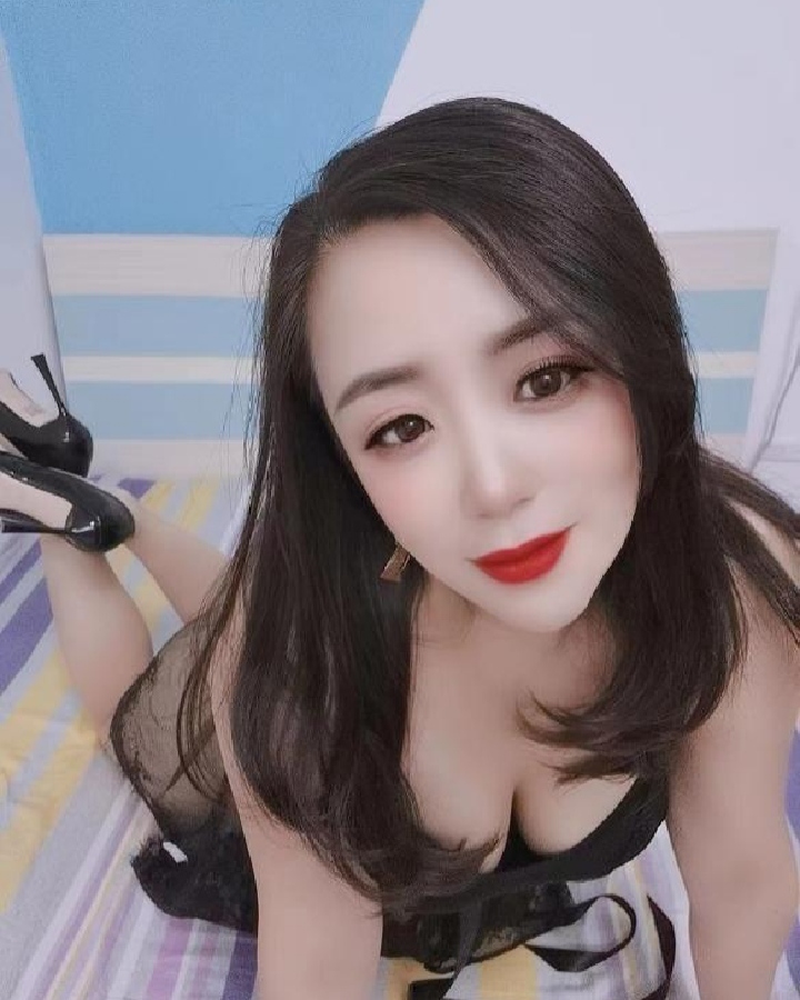 再刷美臀少妇欣欣