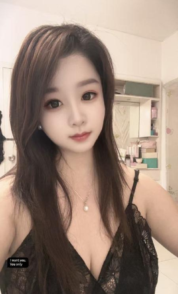 天河巨乳辣妹小桃子