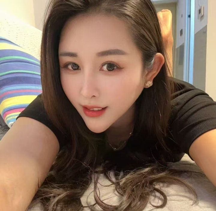 盘龙情趣辣妹丽丽