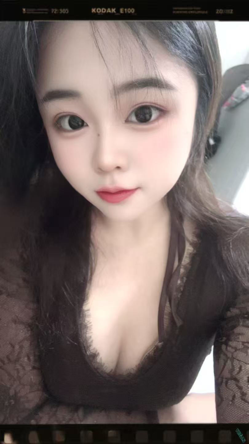 服务系丰满小姐姐