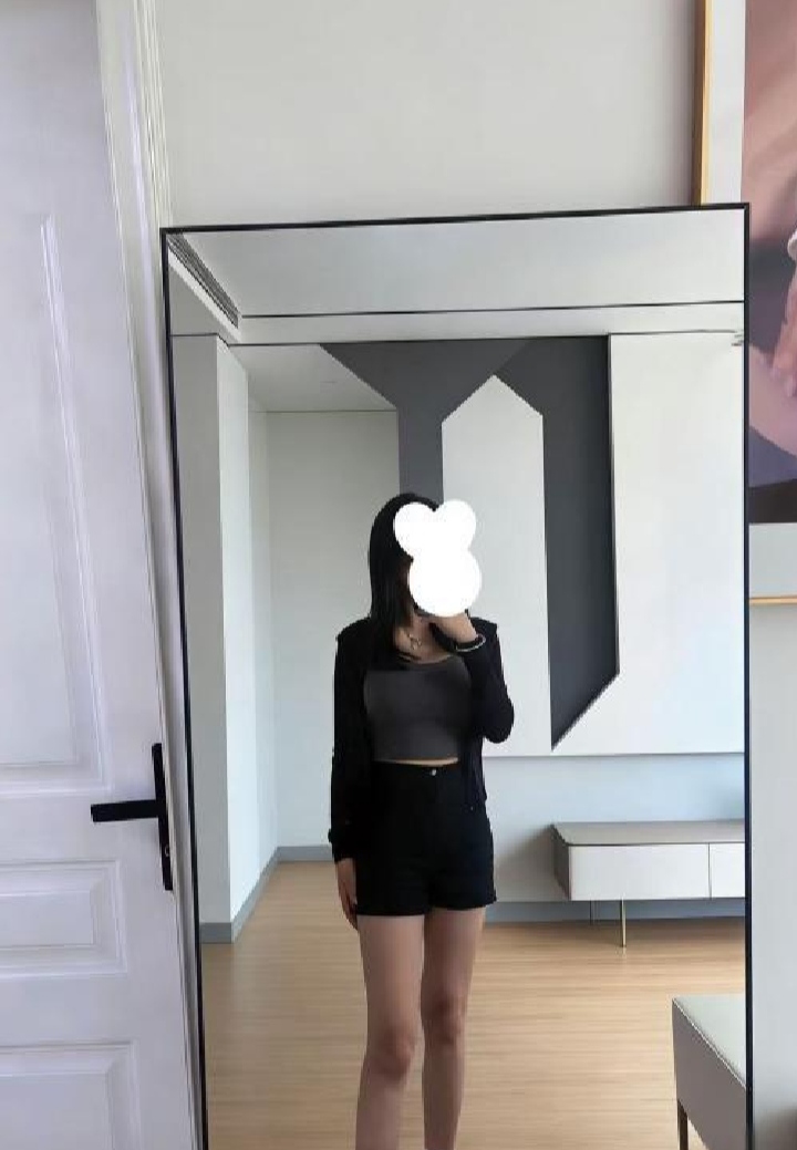 蜀山白嫩甜妹丫丫