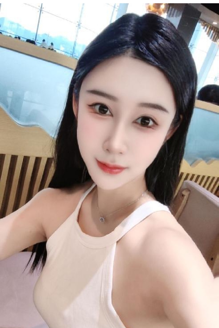 河东颜值小白兔月月